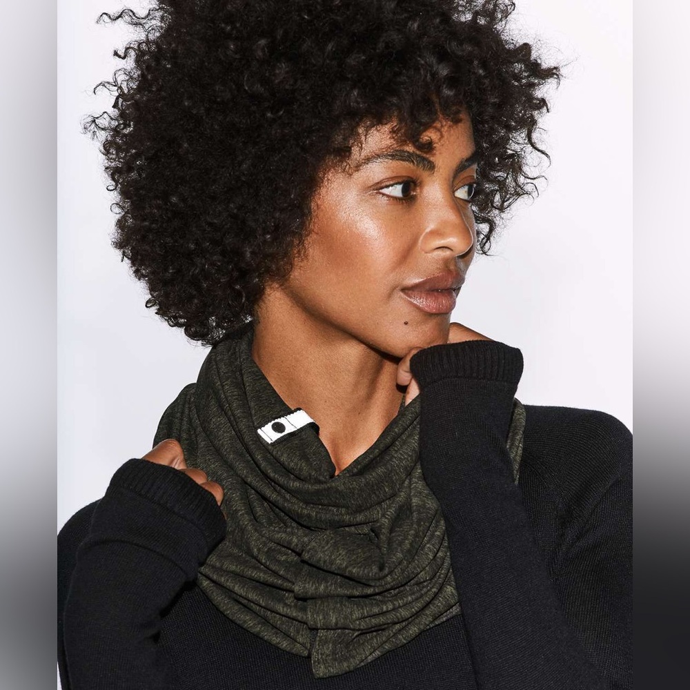 NWT Lululemon Vinyasa Scarf (Rulu) | Heathered Utilitarian